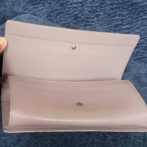 LOUIS VUITTON Epi Honfleur Mauve in Lilac Shoulder Bag...Authentic!!! - Picture 8 of 16